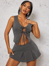 2pcs/Set Women Solid Color Simple Tie Front Crop Top & Pleated Mini Skirt